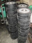 Bánh xe nâng cao su đắp lại