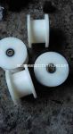 Con Lăn Nhựa Nylon Trắng bạc đạn 6205