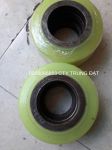 Xe nâng Komatsu FB13RL Đắp Bánh cân bằng Pu 150x80